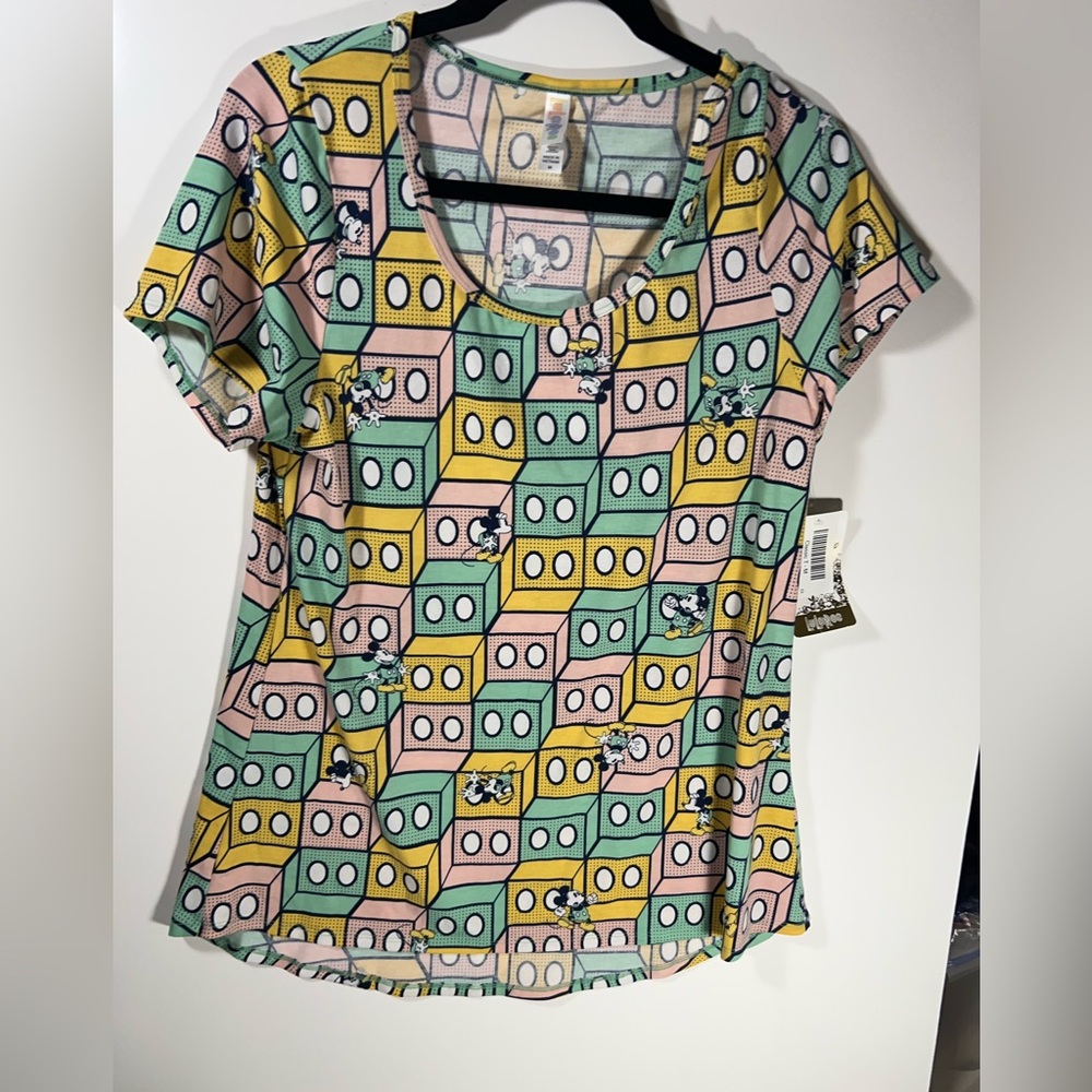 LuLaRoe Classic T Mickey Mouse Disney‎ Geometric Short Sleeve Top